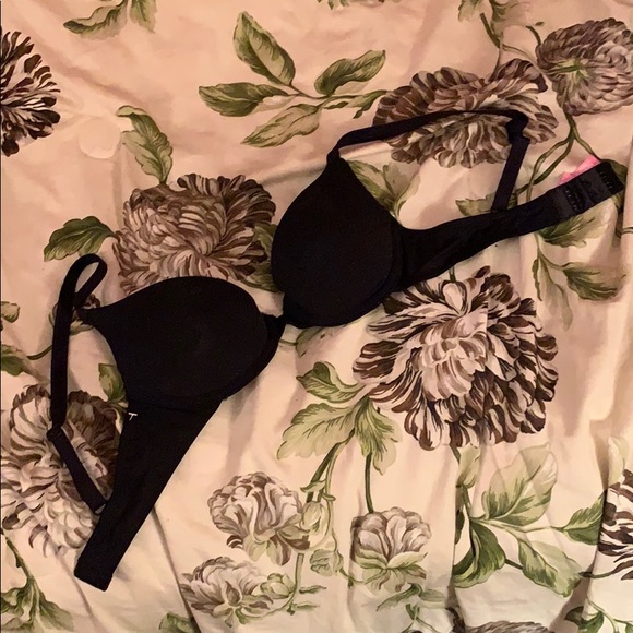 PINK Victoria's Secret Other - VS PINK BRA PINK Victoria's Secret Other - VS PINK BRA